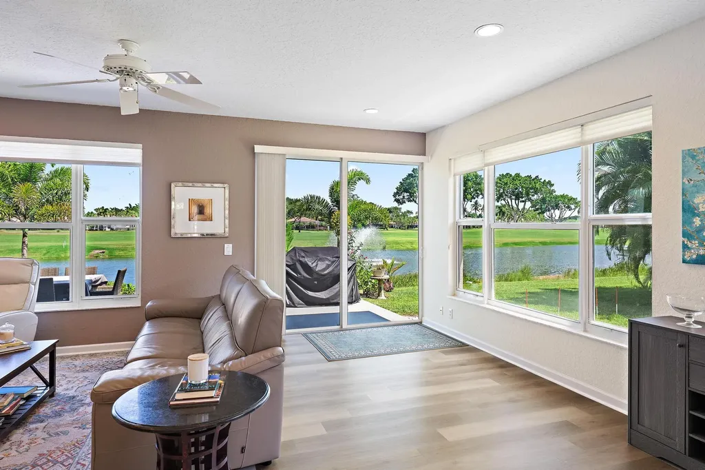 8232 Heritage Club Drive West Palm Beach FL 33412
