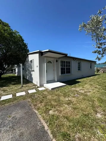 1511 N 70th Terrace Hollywood FL 33024