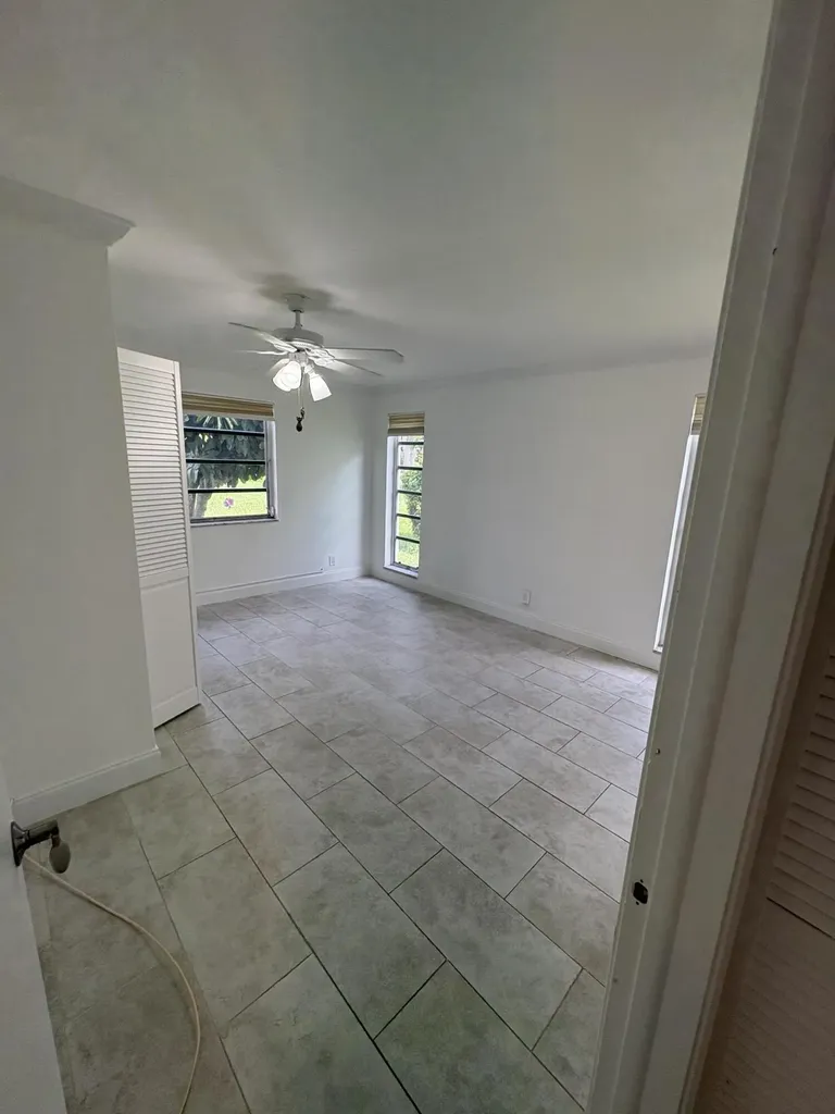 1020 Silk Oak Terrace Delray Beach FL 33445