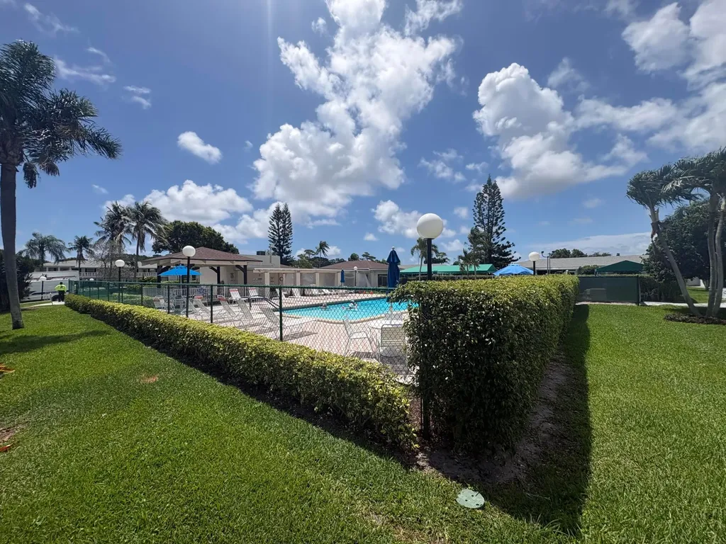 1020 Silk Oak Terrace Delray Beach FL 33445