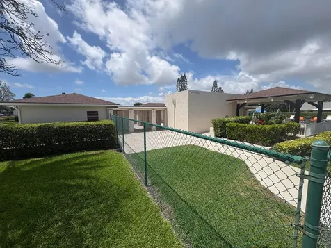 1020 Silk Oak Terrace Delray Beach FL 33445