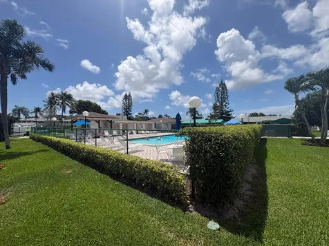 1020 Silk Oak Terrace Delray Beach FL 33445