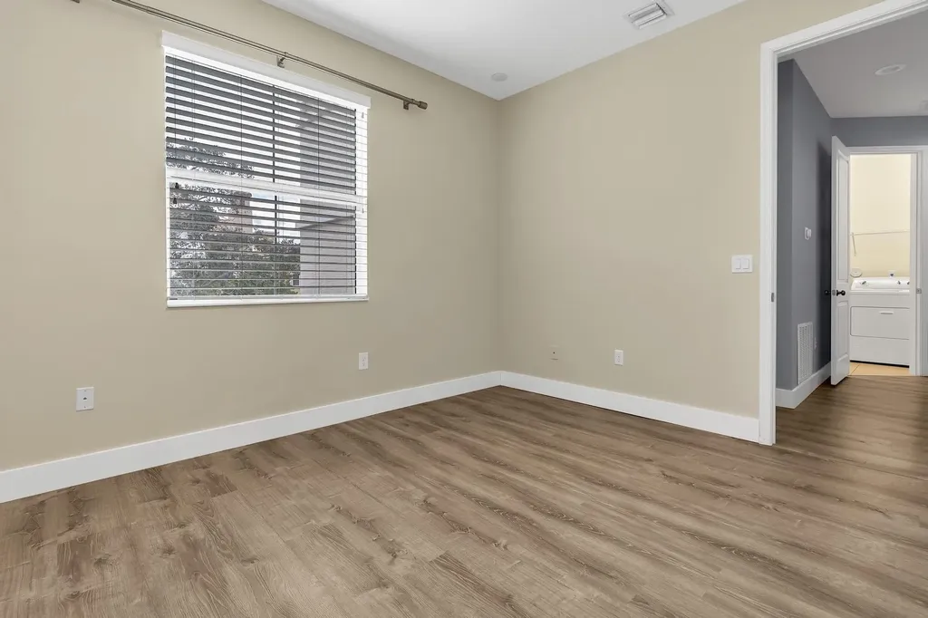 3330 NW 124th Way Sunrise FL 33323