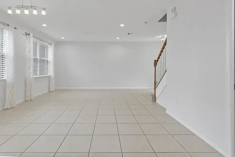 3330 NW 124th Way Sunrise FL 33323