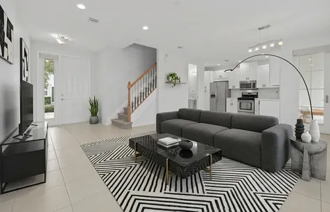 3330 NW 124th Way Sunrise FL 33323