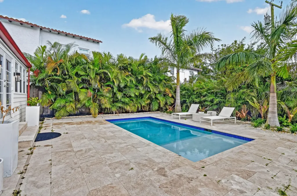 236 Greymon Drive West Palm Beach FL 33405