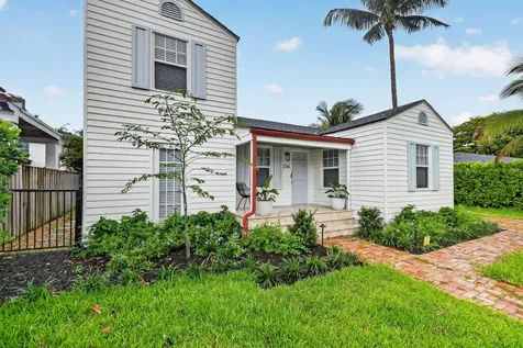 236 Greymon Drive West Palm Beach FL 33405