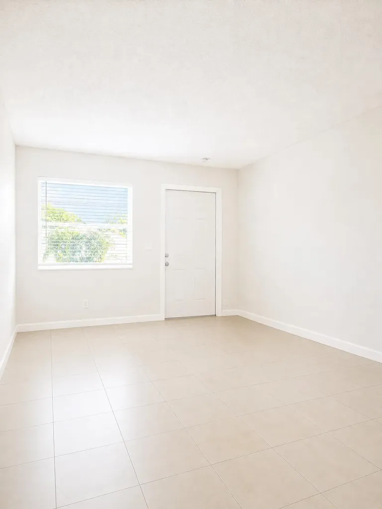 125 W 17th Street W Riviera Beach FL 33404