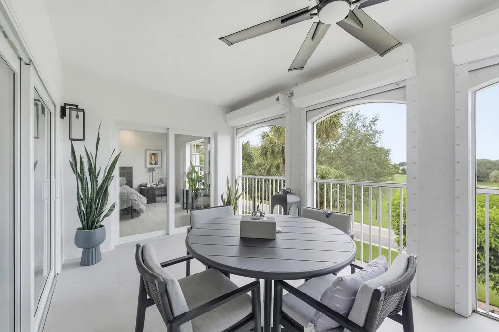 7369 Orangewood Lane Boca Raton FL 33433
