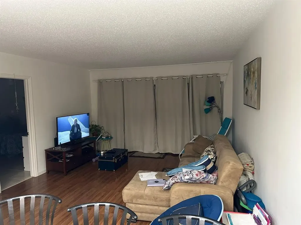 3075 Gardens E Drive Palm Beach Gardens FL 33410