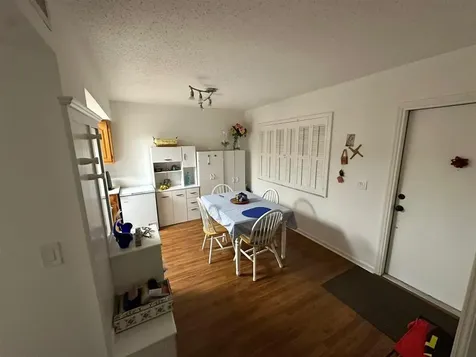 3075 Gardens E Drive Palm Beach Gardens FL 33410