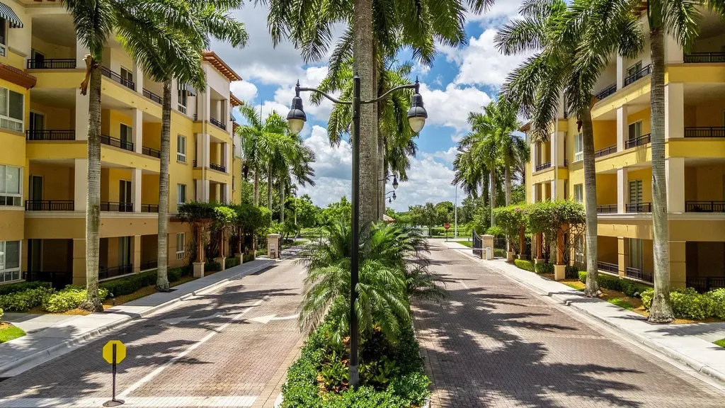 16102 Emerald Estates Drive Weston FL 33331