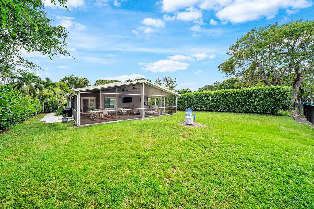 5331 Courtney Circle Boynton Beach FL 33472