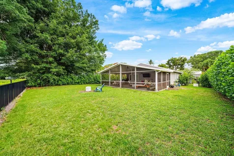 5331 Courtney Circle Boynton Beach FL 33472