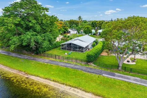 5331 Courtney Circle Boynton Beach FL 33472
