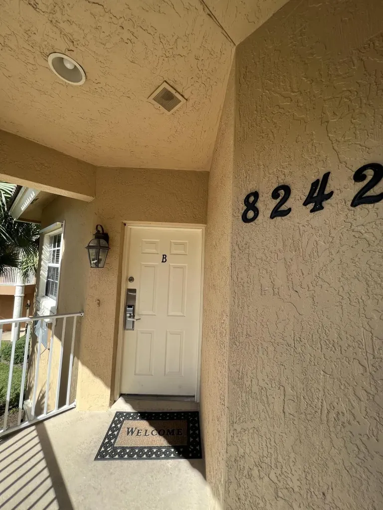 8242 Mulligan Circle Port St Lucie FL 34986
