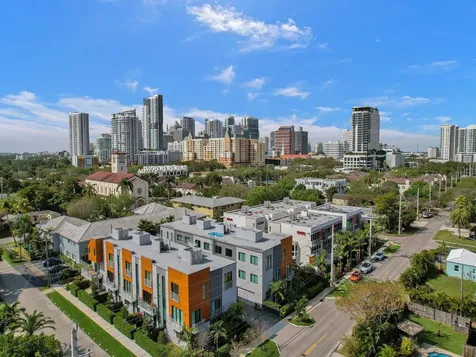 924 NE 4th Street Fort Lauderdale FL 33301