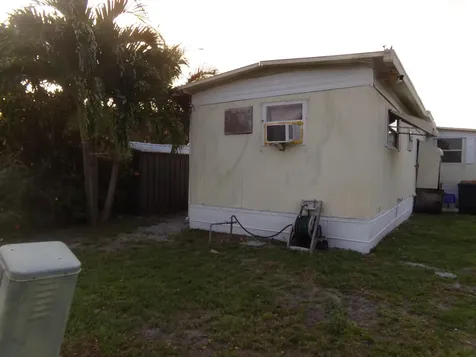 2204 NW 23rd Avenue Boynton Beach FL 33436