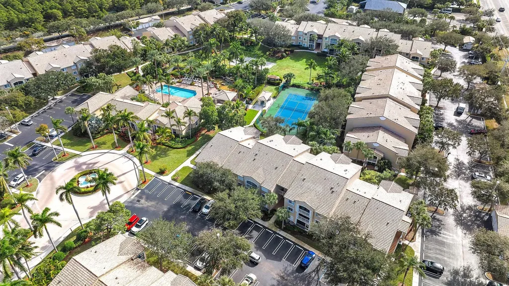 242 Village Boulevard Tequesta FL 33469