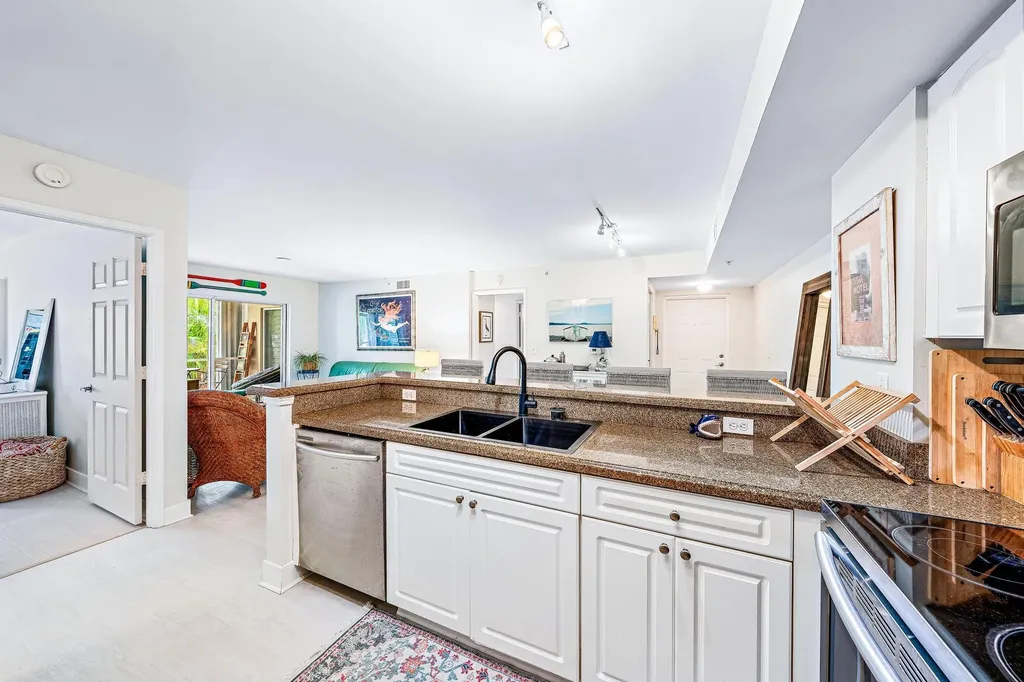 242 Village Boulevard Tequesta FL 33469