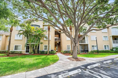 242 Village Boulevard Tequesta FL 33469
