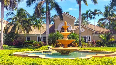 242 Village Boulevard Tequesta FL 33469