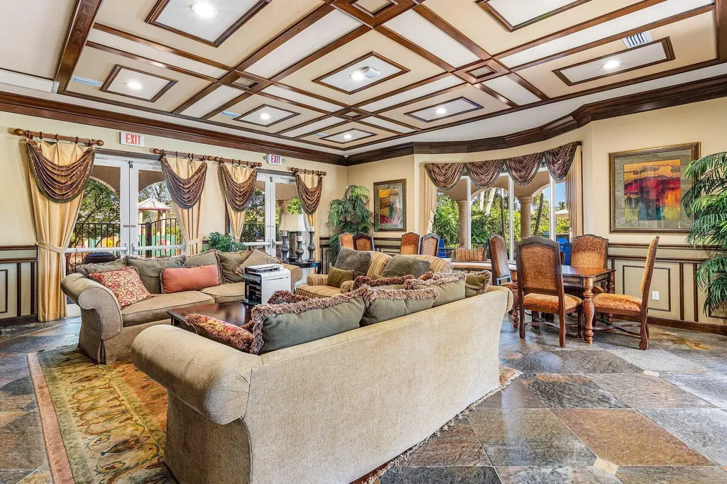9861 Cobblestone Creek Drive Boynton Beach FL 33472