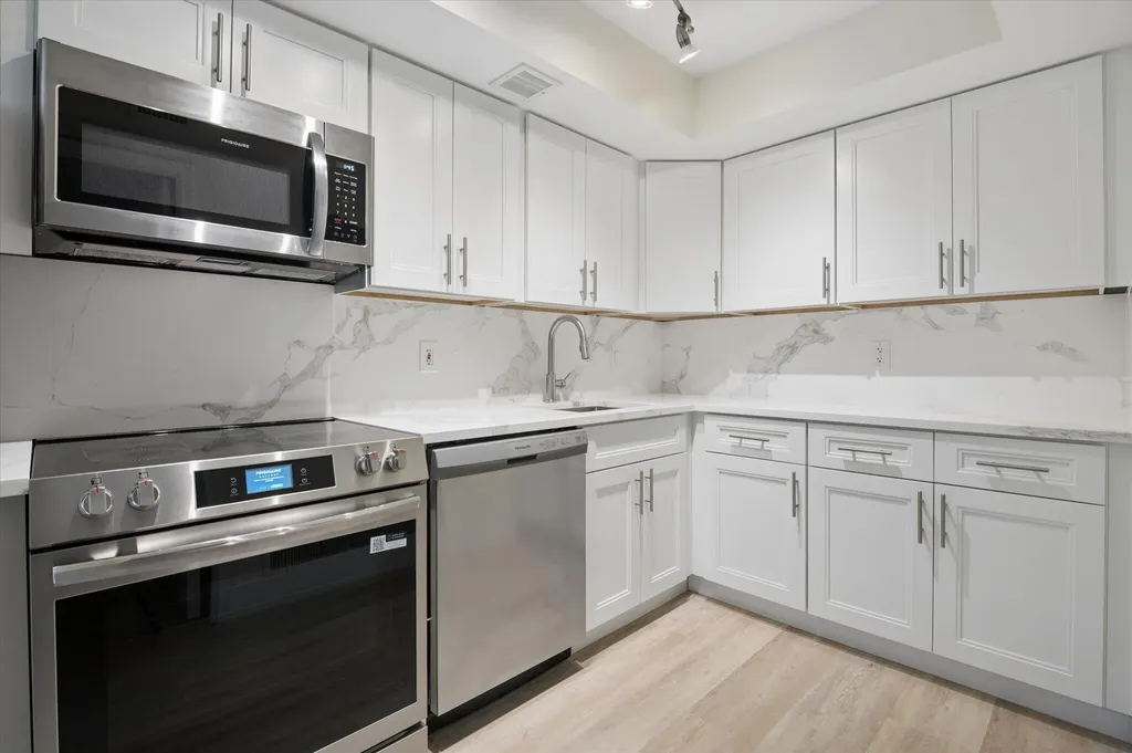 511 Bayshore Drive Fort Lauderdale FL 33304