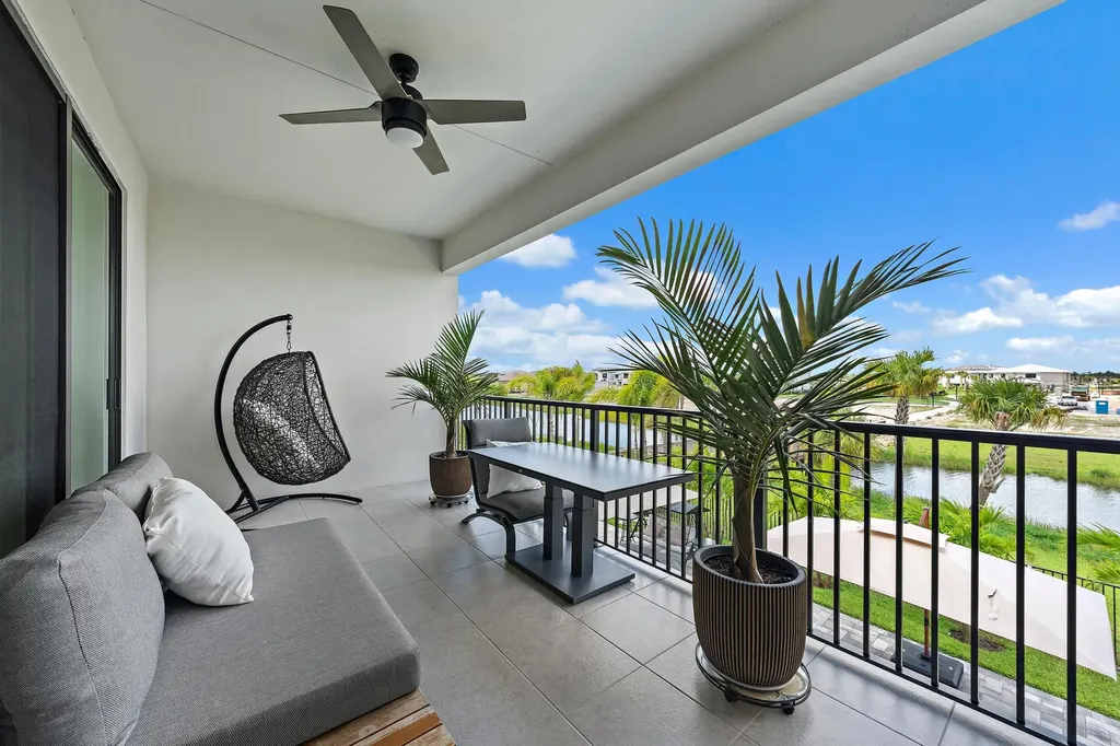 9957 Migration Point Palm Beach Gardens FL 33412