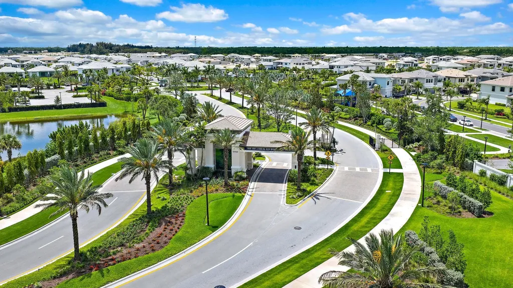 9957 Migration Point Palm Beach Gardens FL 33412