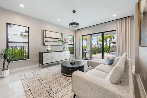 9957 Migration Point Palm Beach Gardens FL 33412