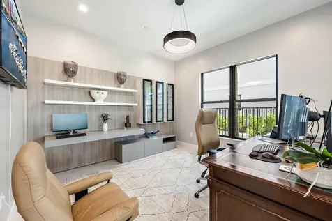 9957 Migration Point Palm Beach Gardens FL 33412