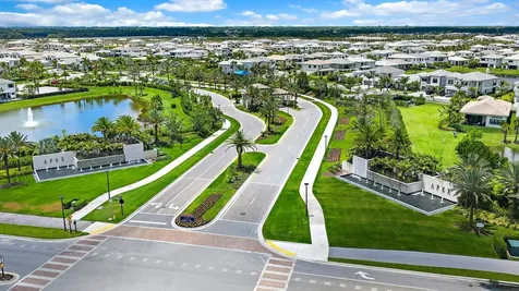 9957 Migration Point Palm Beach Gardens FL 33412