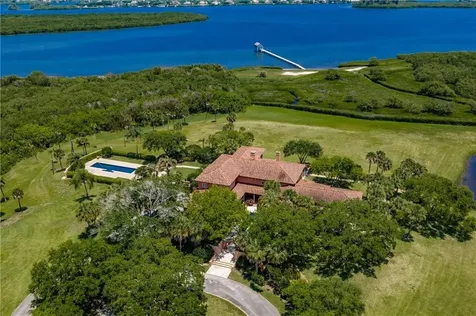 2350 Quay Dock Road Vero Beach FL 32967