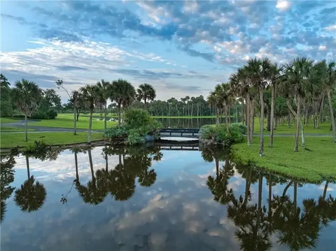 2350 Quay Dock Road Vero Beach FL 32967
