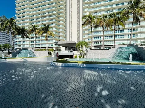 3900 Galt Ocean Drive Fort Lauderdale FL 33308
