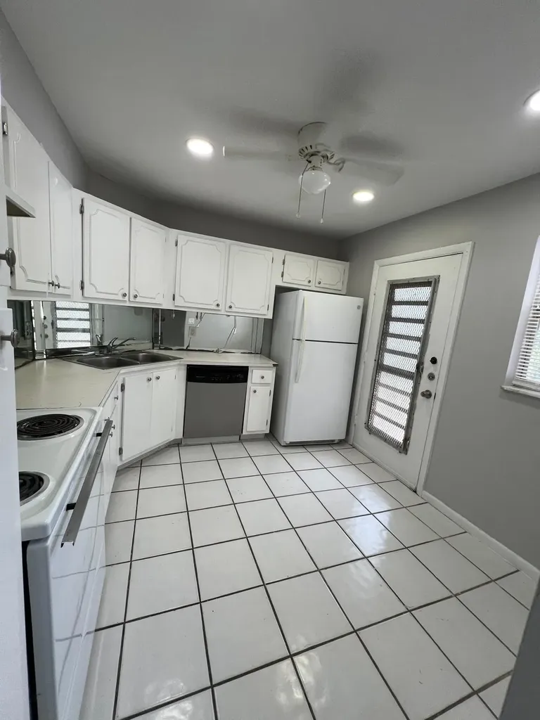 3360 Spanish Moss Terrace Lauderhill FL 33319