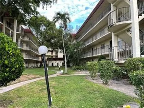 3360 Spanish Moss Terrace Lauderhill FL 33319