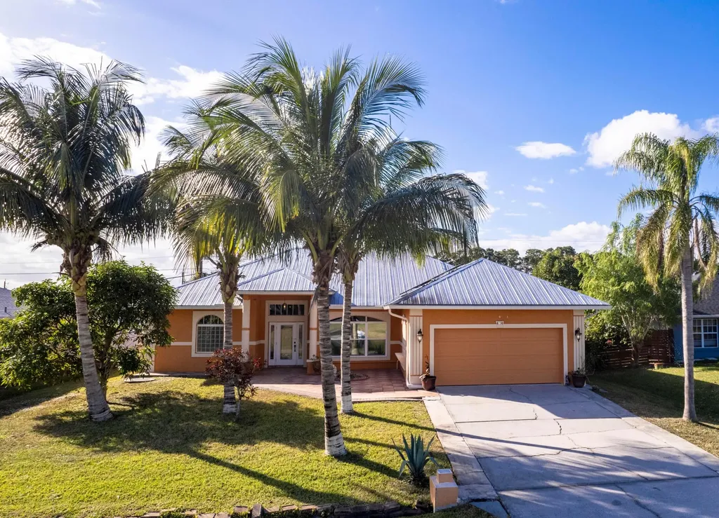 4074 SW Kallen Street Port St Lucie FL 34953