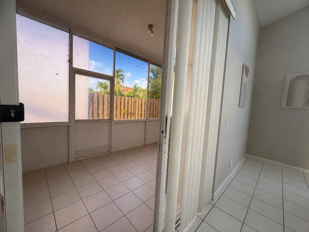 3071 Dogwood Lane Margate FL 33063