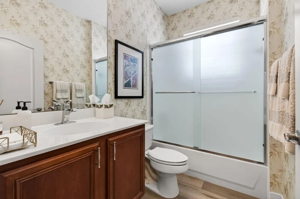 68 Lake Eden Drive Boynton Beach FL 33435