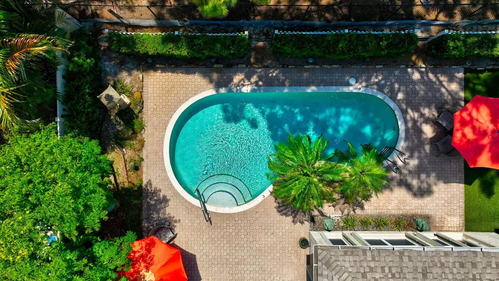 68 Lake Eden Drive Boynton Beach FL 33435