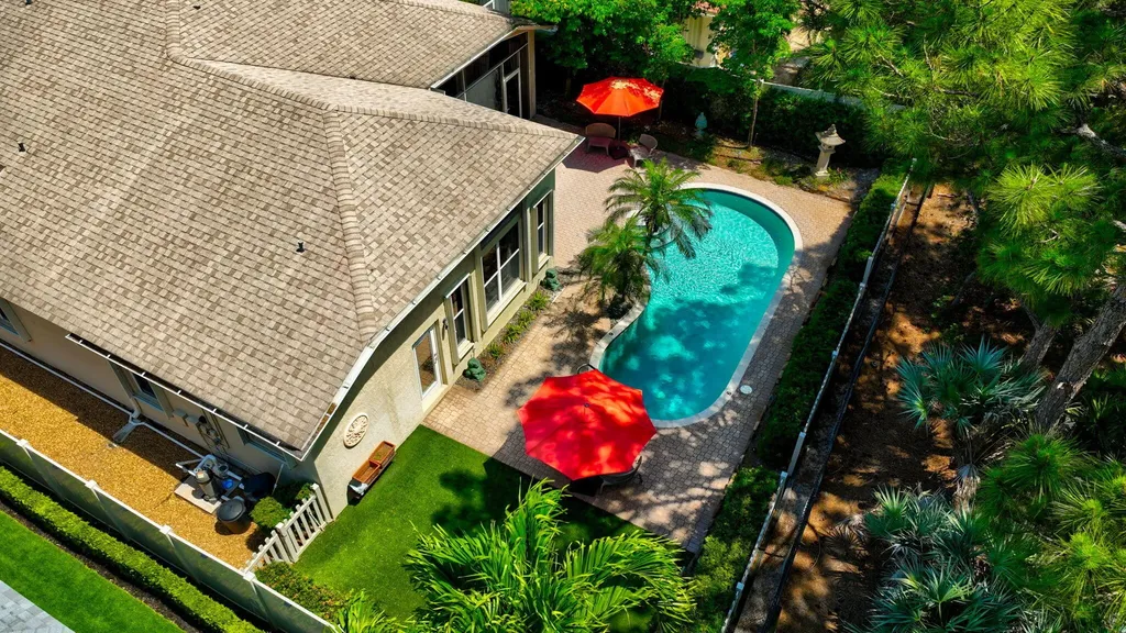 68 Lake Eden Drive Boynton Beach FL 33435