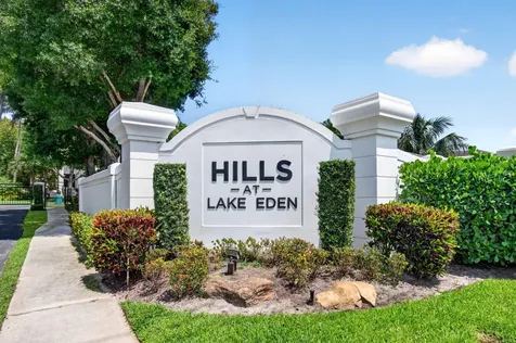 68 Lake Eden Drive Boynton Beach FL 33435