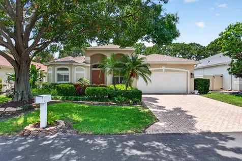 68 Lake Eden Drive Boynton Beach FL 33435