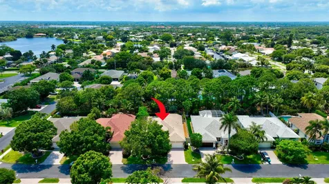 68 Lake Eden Drive Boynton Beach FL 33435