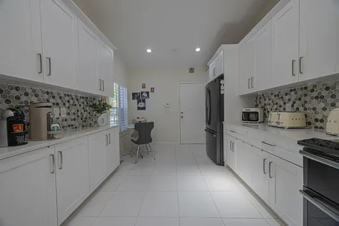 7594 Seafoam Court Boynton Beach FL 33437