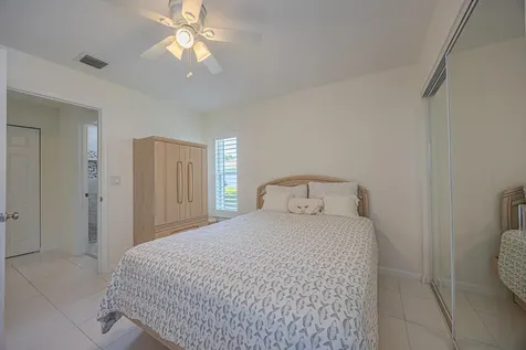 7594 Seafoam Court Boynton Beach FL 33437