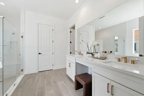 6783 68th Square Vero Beach FL 32967