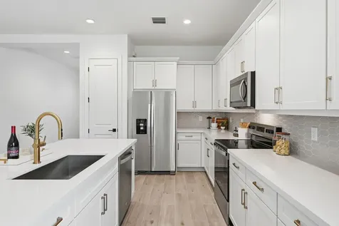 6783 68th Square Vero Beach FL 32967